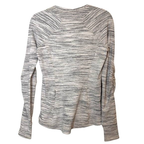 Lululemon Runderful Long Sleeve- Athletic Long Sleeve Top- Size 6 - Picture 5 of 15